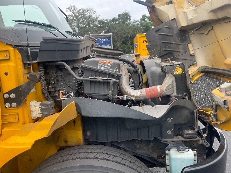 Medium Duty Box Truck-Light and Medium Duty Trucks-International-2021-MV607-Ocala-FL-219,001\n\t\tmiles-$ 41,250 - Image 22