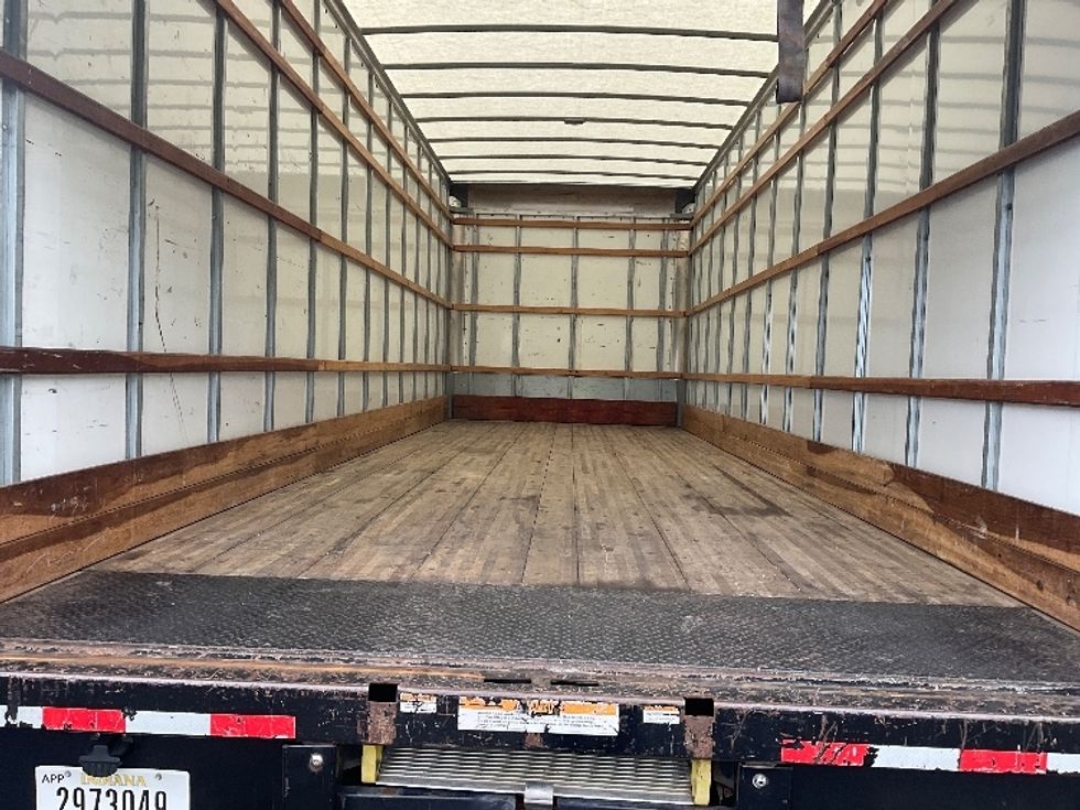 Medium Duty Box Truck-Light and Medium Duty Trucks-International-2021-MV607-Ocala-FL-219,001\n\t\tmiles-$ 41,250 - Image 8