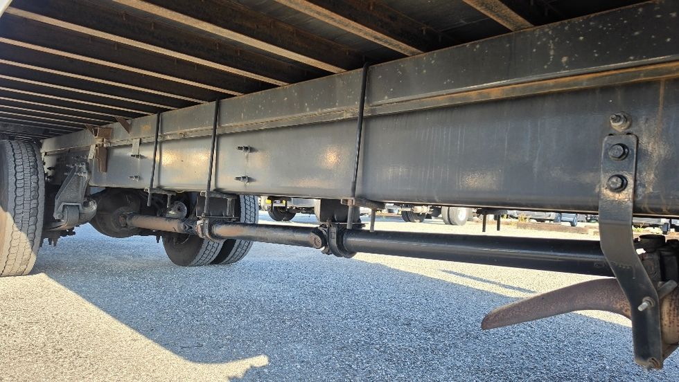 Medium Duty Box Truck-Light and Medium Duty Trucks-International-2021-MV607-Ocala-FL-242,737\n\t\tmiles-$ 34,250 - Image 13