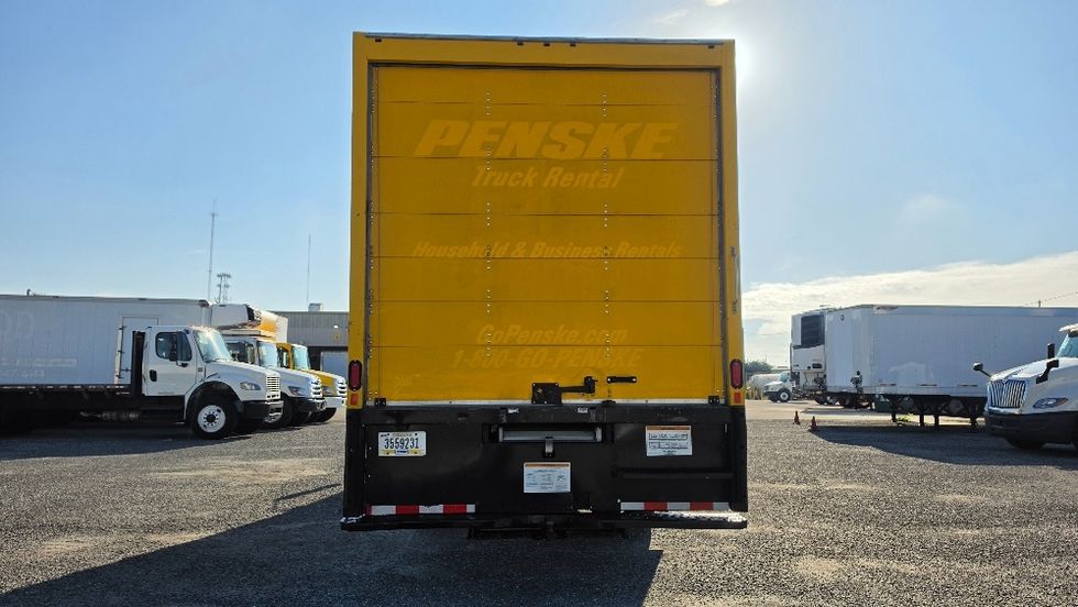Medium Duty Box Truck-Light and Medium Duty Trucks-International-2021-MV607-Ocala-FL-242,737\n\t\tmiles-$ 34,250 - Image 7