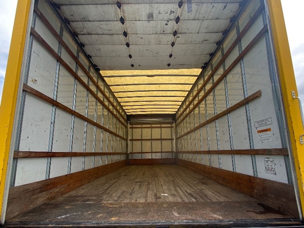 Medium Duty Box Truck-Light and Medium Duty Trucks-International-2021-MV607-Ocala-FL-243,717\n\t\tmiles-$ 35,500 - Image 8