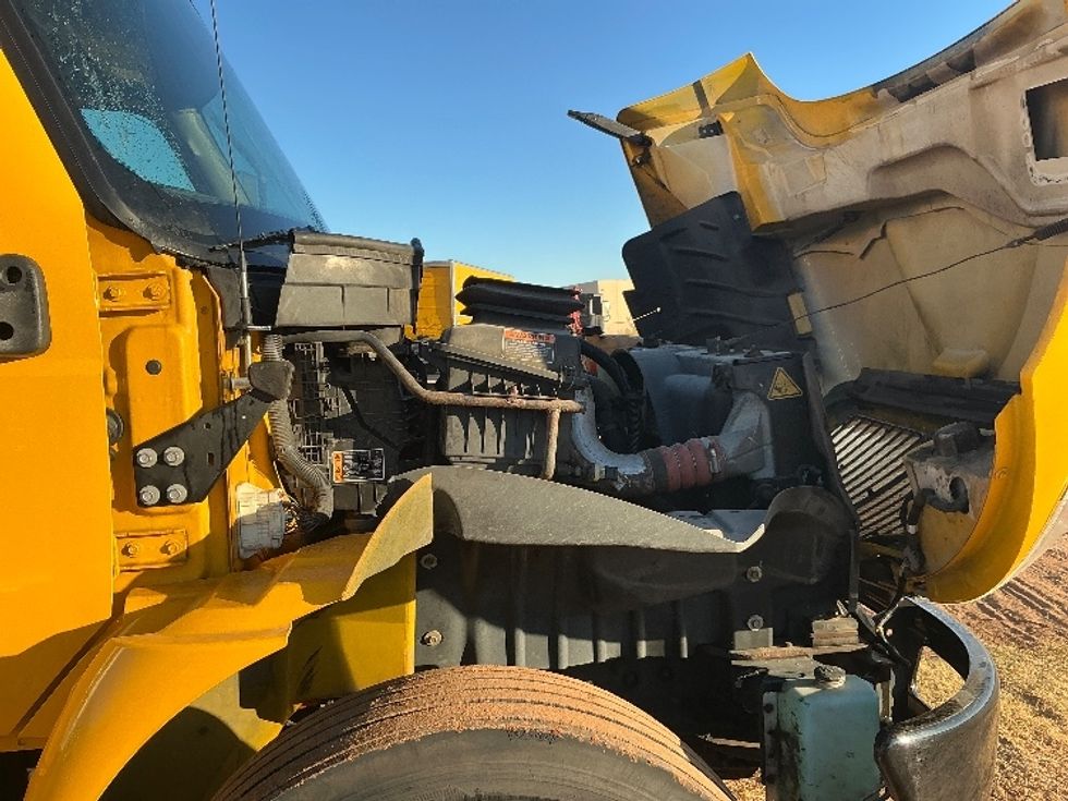 Medium Duty Box Truck-Light and Medium Duty Trucks-International-2021-MV607-Odessa-TX-192,341\n\t\tmiles-$ 43,750 - Image 23