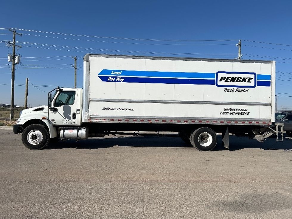 Medium Duty Box Truck-Light and Medium Duty Trucks-International-2021-MV607-Odessa-TX-231,763\n\t\tmiles-$ 50,750 - Image 4