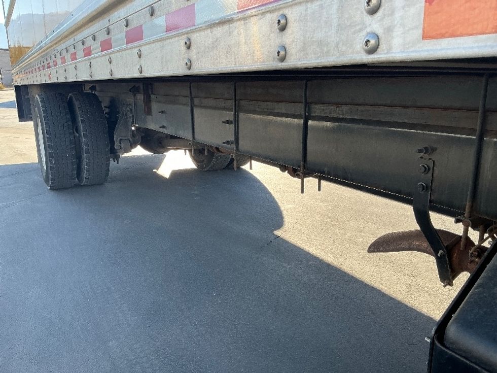 Medium Duty Box Truck-Light and Medium Duty Trucks-International-2021-MV607-Ogden-UT-164,728\n\t\tmiles-$ 47,500 - Image 13