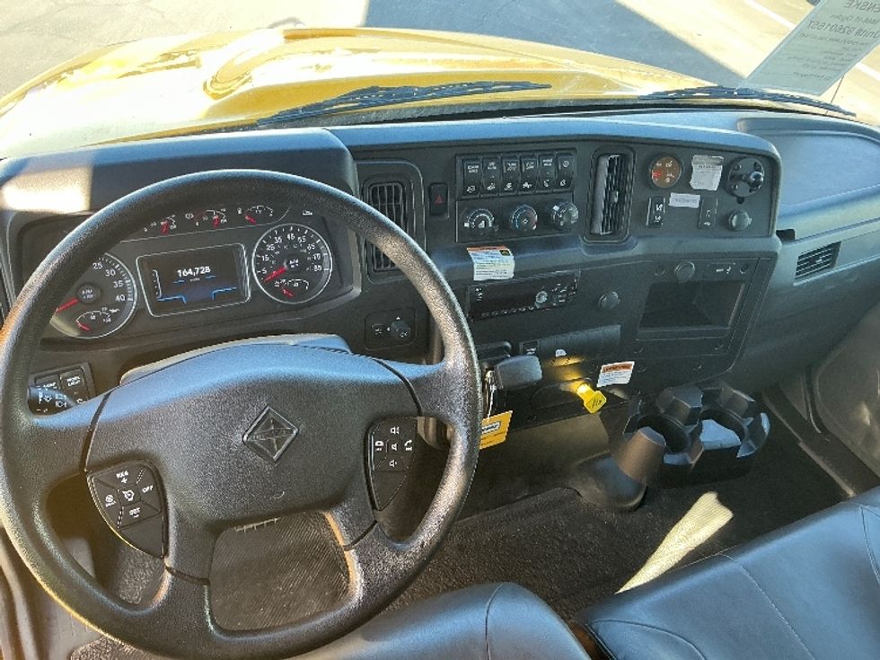 Medium Duty Box Truck-Light and Medium Duty Trucks-International-2021-MV607-Ogden-UT-164,728\n\t\tmiles-$ 47,500 - Image 17