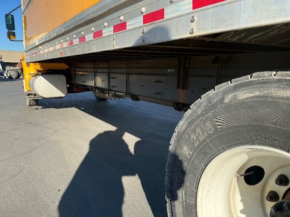 Medium Duty Box Truck-Light and Medium Duty Trucks-International-2021-MV607-Ogden-UT-164,728\n\t\tmiles-$ 47,500 - Image 5