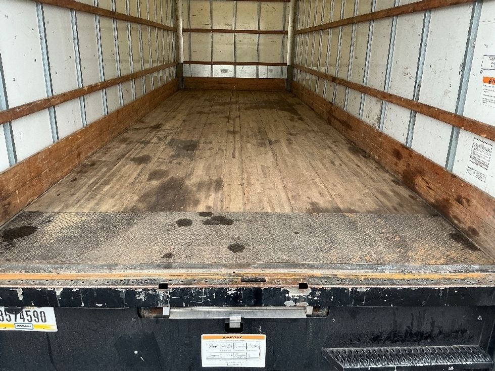 Medium Duty Box Truck-Light and Medium Duty Trucks-International-2021-MV607-Ogden-UT-220,068\n\t\tmiles-$ 39,250 - Image 10