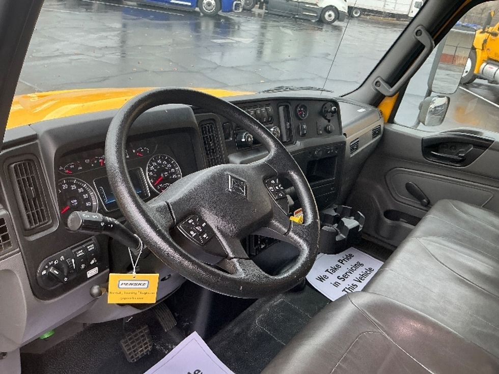 Medium Duty Box Truck-Light and Medium Duty Trucks-International-2021-MV607-Ogden-UT-220,068\n\t\tmiles-$ 39,250 - Image 17
