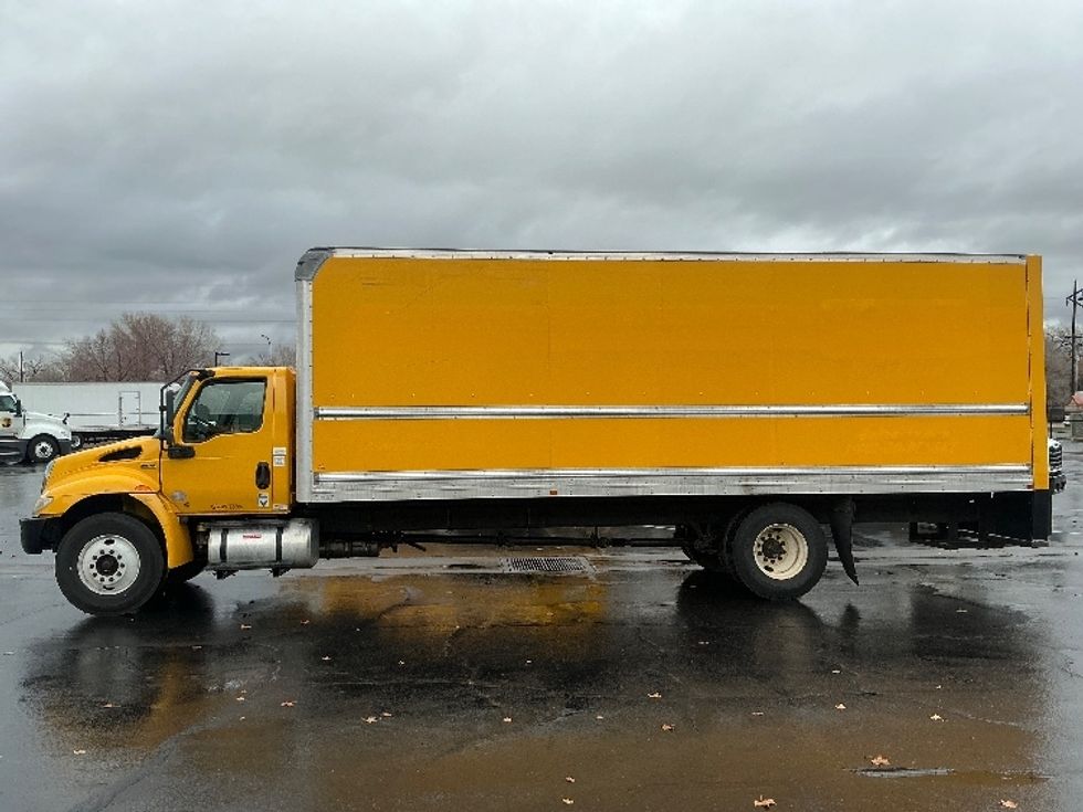 Medium Duty Box Truck-Light and Medium Duty Trucks-International-2021-MV607-Ogden-UT-220,068\n\t\tmiles-$ 39,250 - Image 4