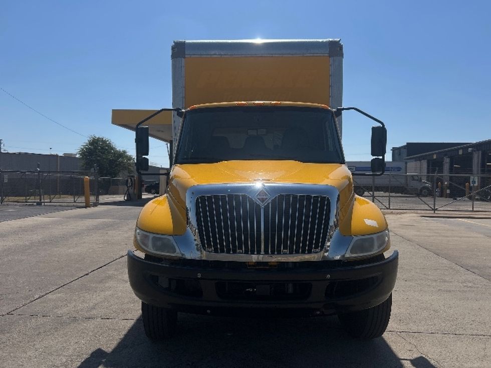 Medium Duty Box Truck-Light and Medium Duty Trucks-International-2021-MV607-Oklahoma City-OK-178,987\n\t\tmiles-$ 48,250 - Image 2