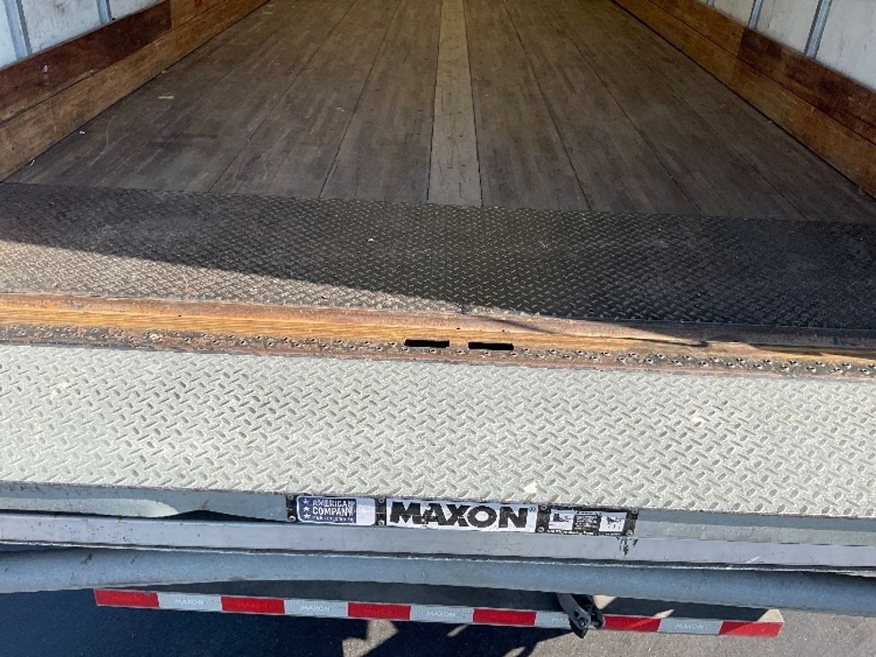 Medium Duty Box Truck-Light and Medium Duty Trucks-International-2021-MV607-Oklahoma City-OK-180,354\n\t\tmiles-$ 54,750 - Image 10