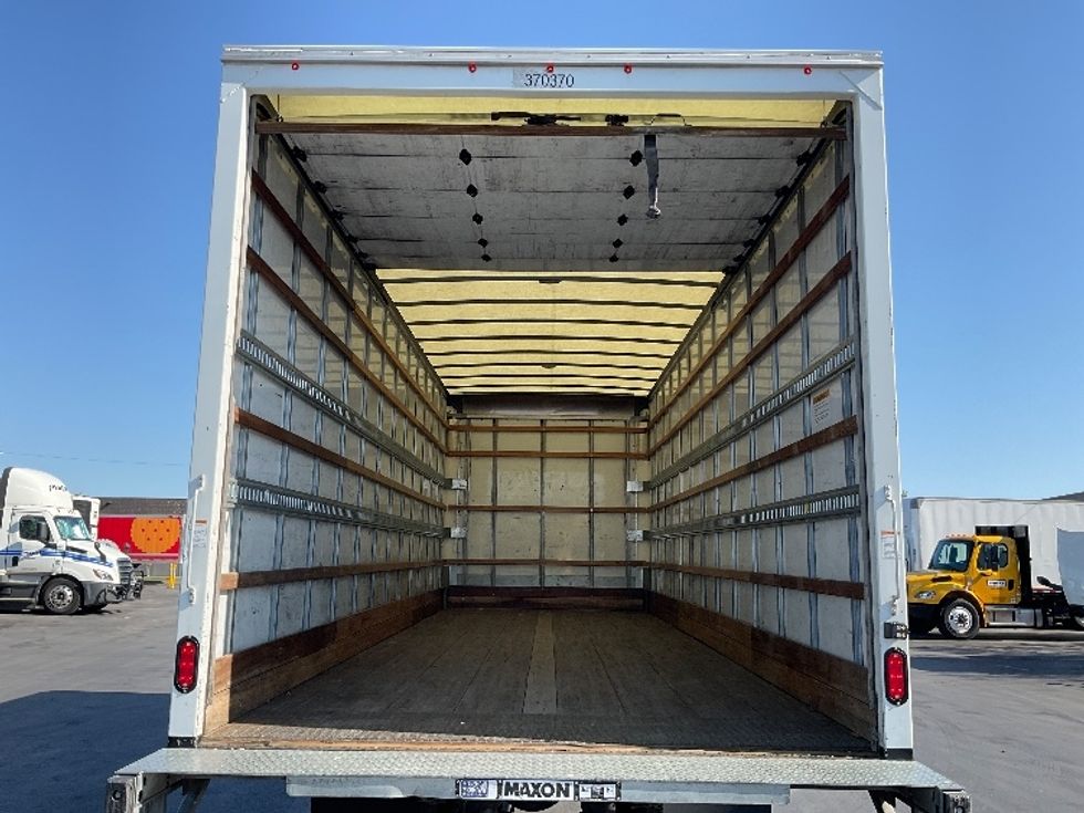 Medium Duty Box Truck-Light and Medium Duty Trucks-International-2021-MV607-Oklahoma City-OK-180,354\n\t\tmiles-$ 54,750 - Image 8
