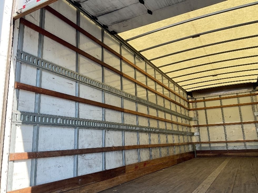 Medium Duty Box Truck-Light and Medium Duty Trucks-International-2021-MV607-Oklahoma City-OK-180,354\n\t\tmiles-$ 54,750 - Image 11