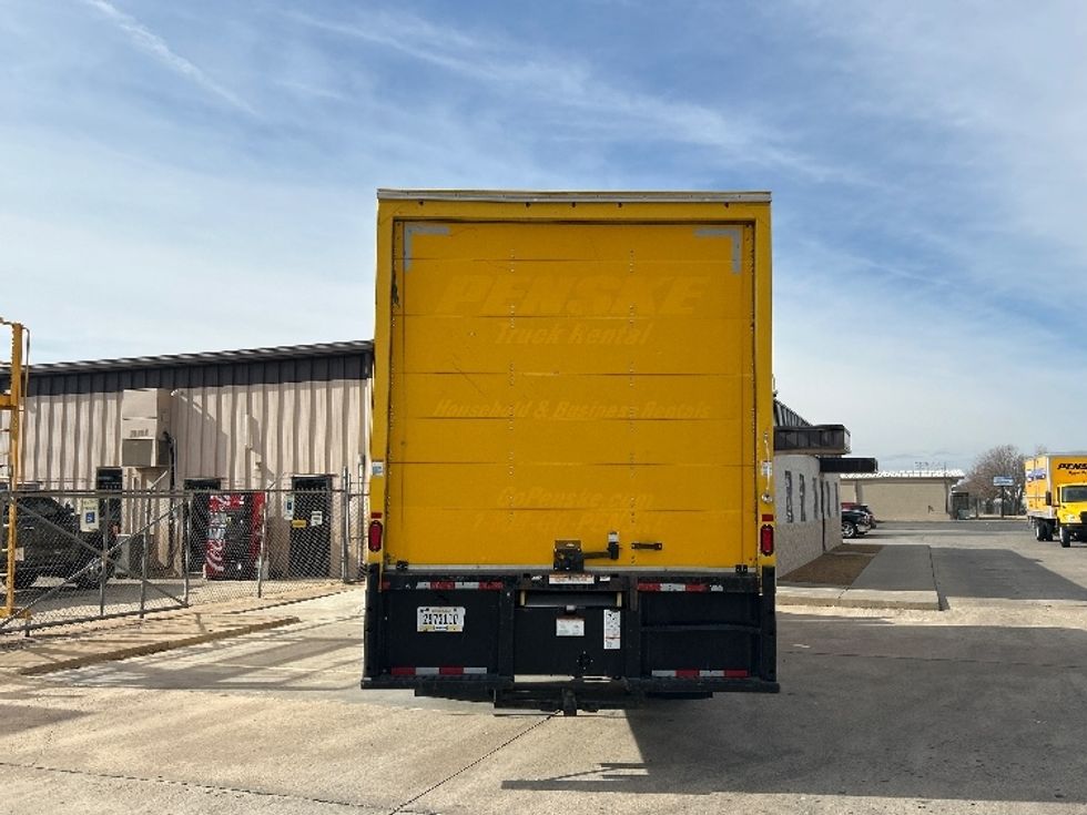 Medium Duty Box Truck-Light and Medium Duty Trucks-International-2021-MV607-Oklahoma City-OK-220,170\n\t\tmiles-$ 35,750 - Image 7