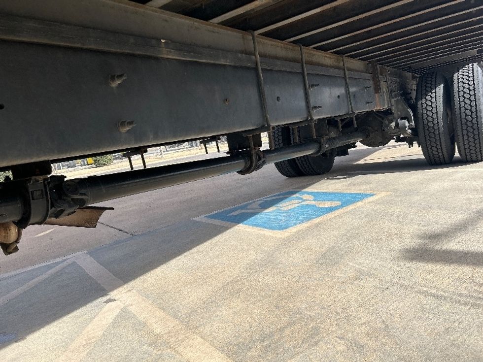 Medium Duty Box Truck-Light and Medium Duty Trucks-International-2021-MV607-Oklahoma City-OK-220,170\n\t\tmiles-$ 35,750 - Image 5