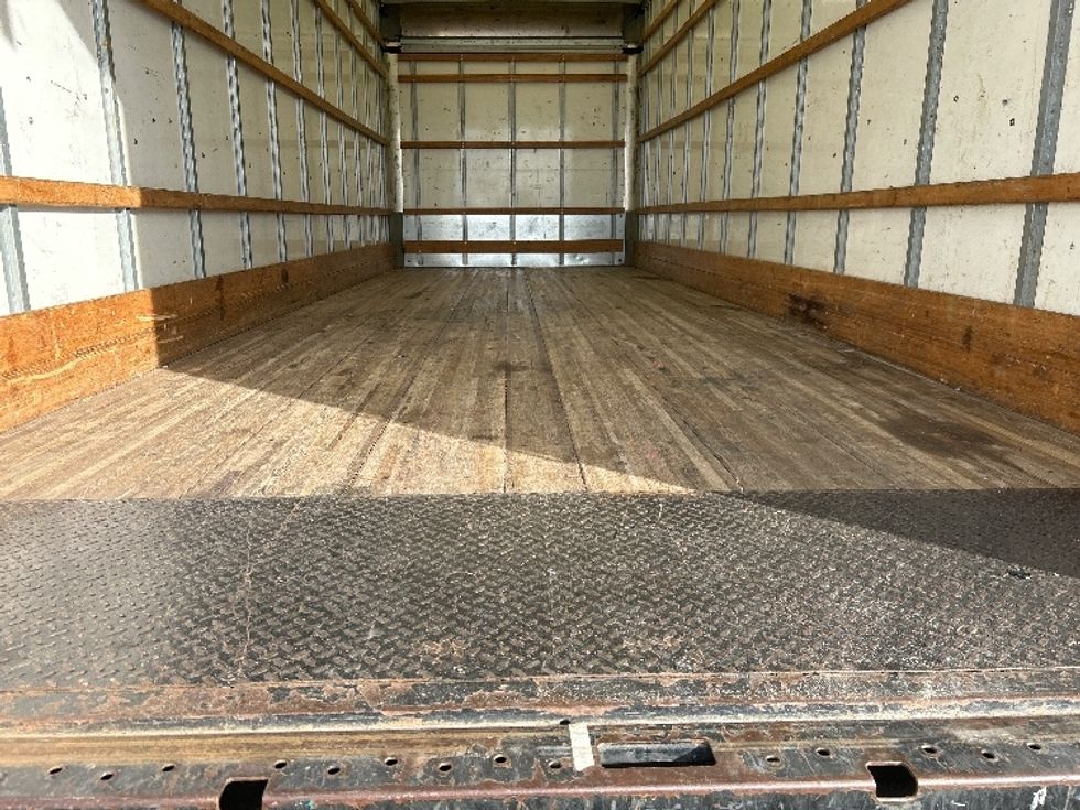 Medium Duty Box Truck-Light and Medium Duty Trucks-International-2021-MV607-Oklahoma City-OK-249,893\n\t\tmiles-$ 33,250 - Image 9