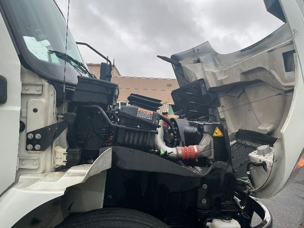 Medium Duty Box Truck-Light and Medium Duty Trucks-International-2021-MV607-Olive Branch-MS-227,153\n\t\tmiles-$ 45,500 - Image 23