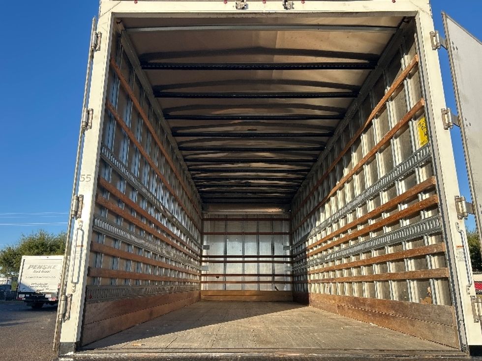 Medium Duty Box Truck-Light and Medium Duty Trucks-International-2021-MV607-Olive Branch-MS-352,592\n\t\tmiles-$ 23,500 - Image 8
