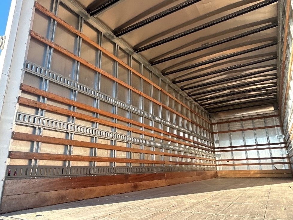 Medium Duty Box Truck-Light and Medium Duty Trucks-International-2021-MV607-Olive Branch-MS-352,592\n\t\tmiles-$ 23,500 - Image 11