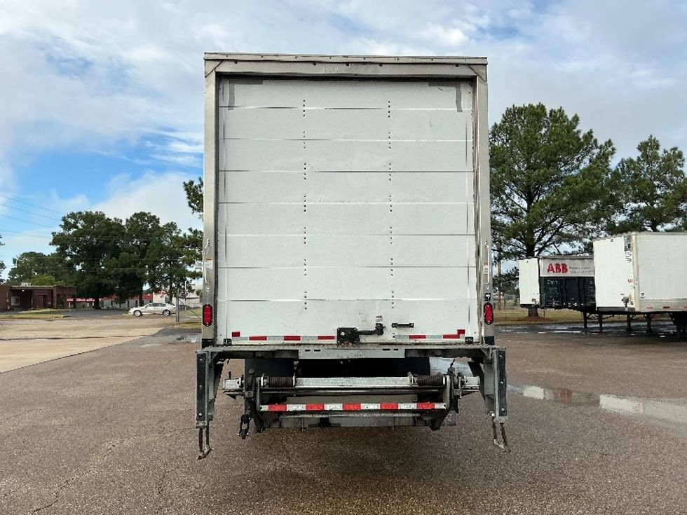 Medium Duty Box Truck-Light and Medium Duty Trucks-International-2021-MV607-Olive Branch-MS-98,968\n\t\tmiles-$ 61,750 - Image 7