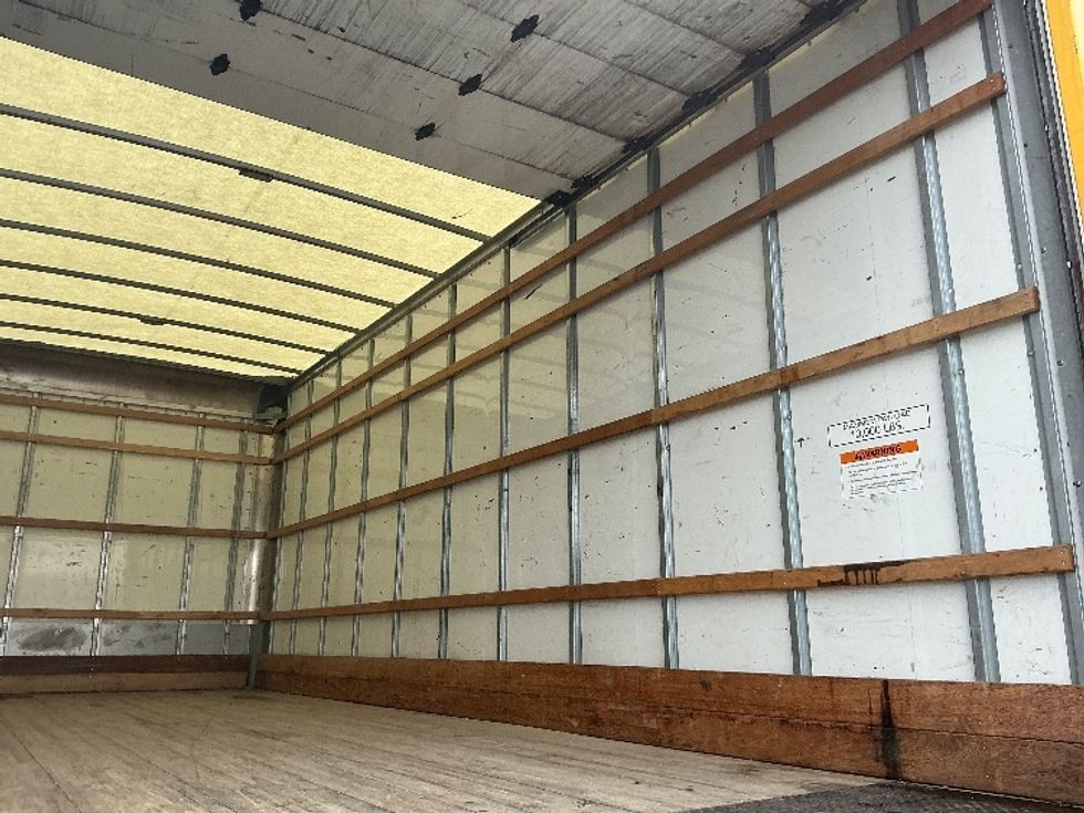 Medium Duty Box Truck-Light and Medium Duty Trucks-International-2021-MV607-Omaha-NE-183,383\n\t\tmiles-$ 38,500 - Image 12