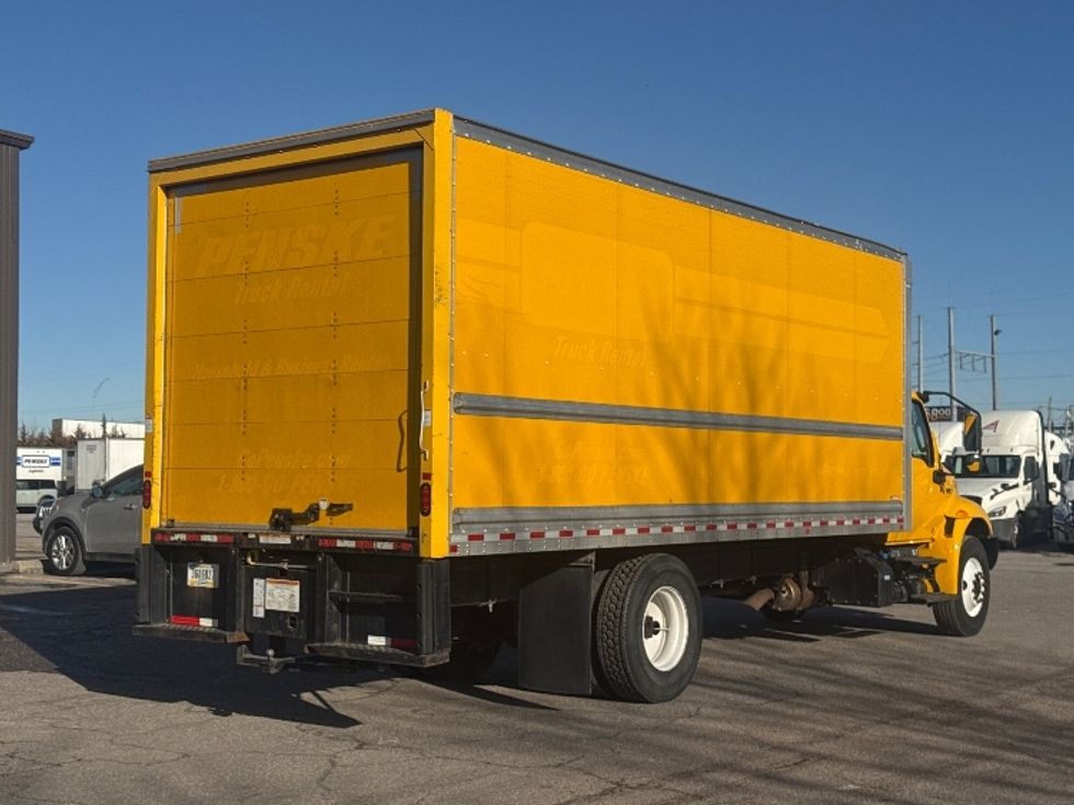 Medium Duty Box Truck-Light and Medium Duty Trucks-International-2021-MV607-Omaha-NE-183,383\n\t\tmiles-$ 38,500 - Image 13