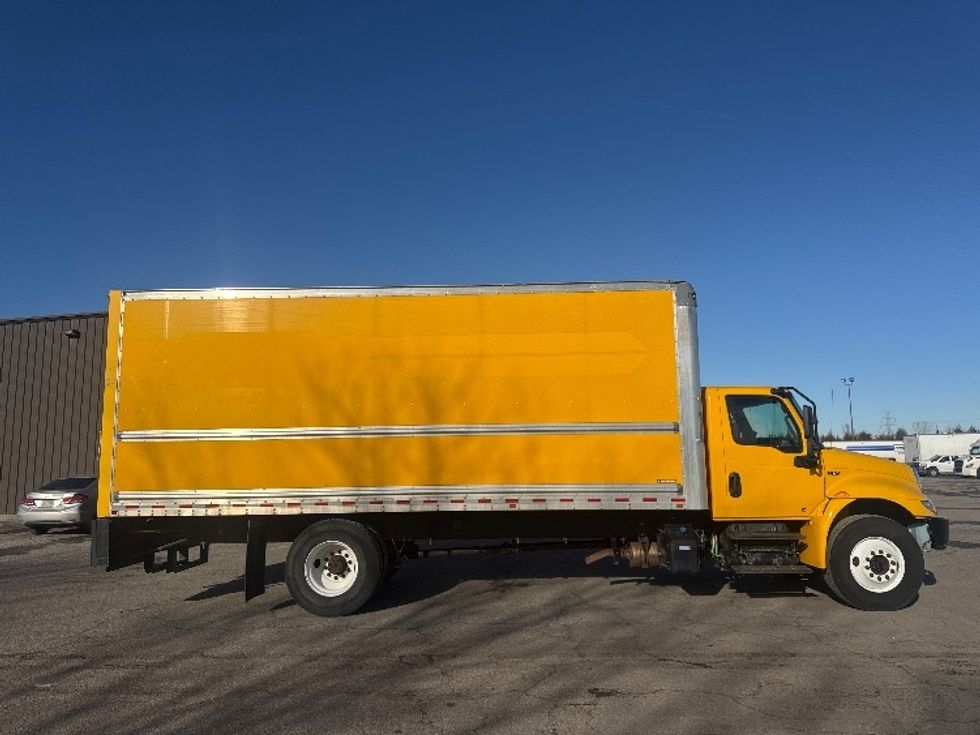 Medium Duty Box Truck-Light and Medium Duty Trucks-International-2021-MV607-Omaha-NE-183,383\n\t\tmiles-$ 38,500 - Image 15