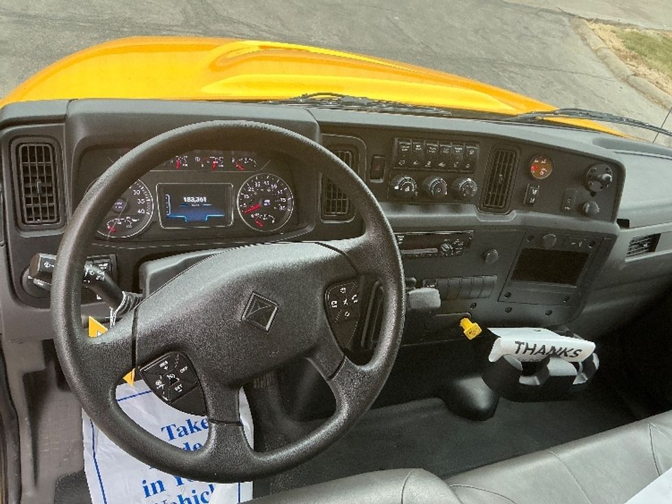 Medium Duty Box Truck-Light and Medium Duty Trucks-International-2021-MV607-Omaha-NE-183,383\n\t\tmiles-$ 38,500 - Image 18