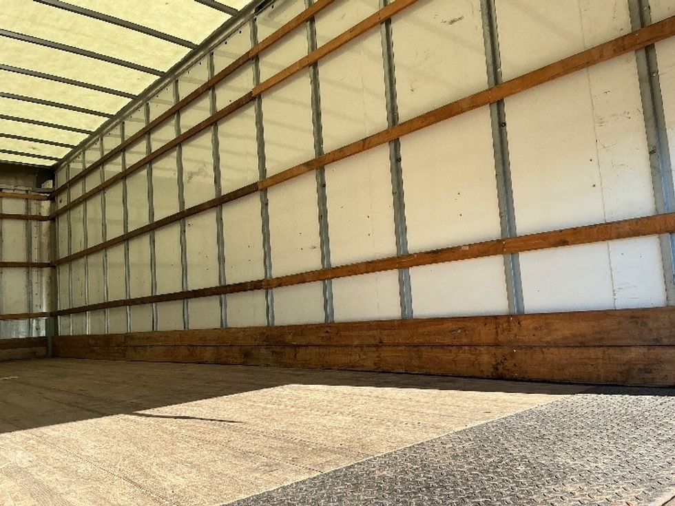 Medium Duty Box Truck-Light and Medium Duty Trucks-International-2021-MV607-Omaha-NE-185,008\n\t\tmiles-$ 44,500 - Image 11