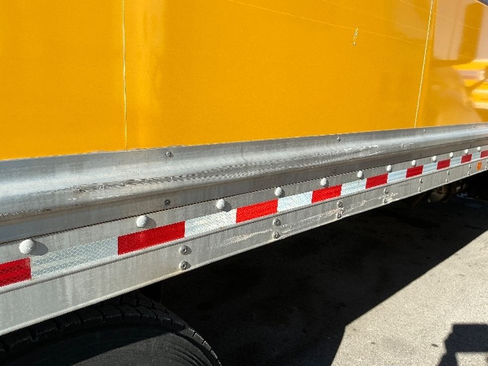 Medium Duty Box Truck-Light and Medium Duty Trucks-International-2021-MV607-Omaha-NE-185,008\n\t\tmiles-$ 44,500 - Image 25