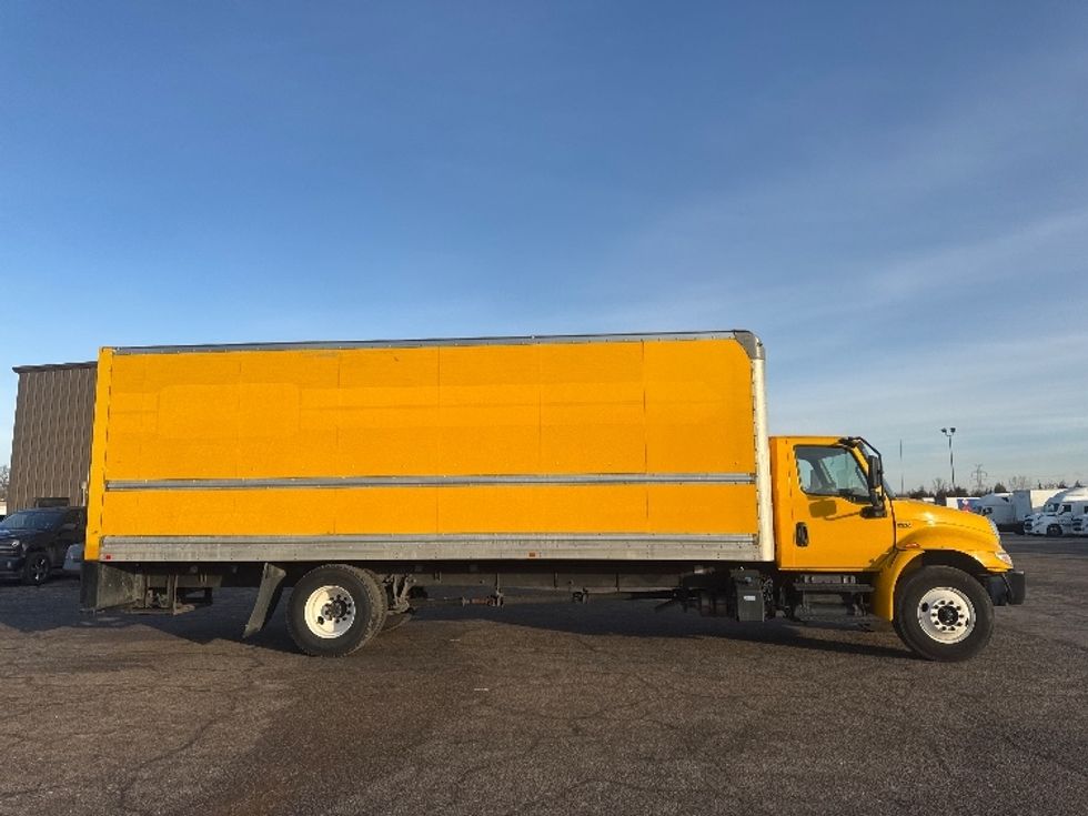 Medium Duty Box Truck-Light and Medium Duty Trucks-International-2021-MV607-Omaha-NE-191,765\n\t\tmiles-$ 43,500 - Image 15