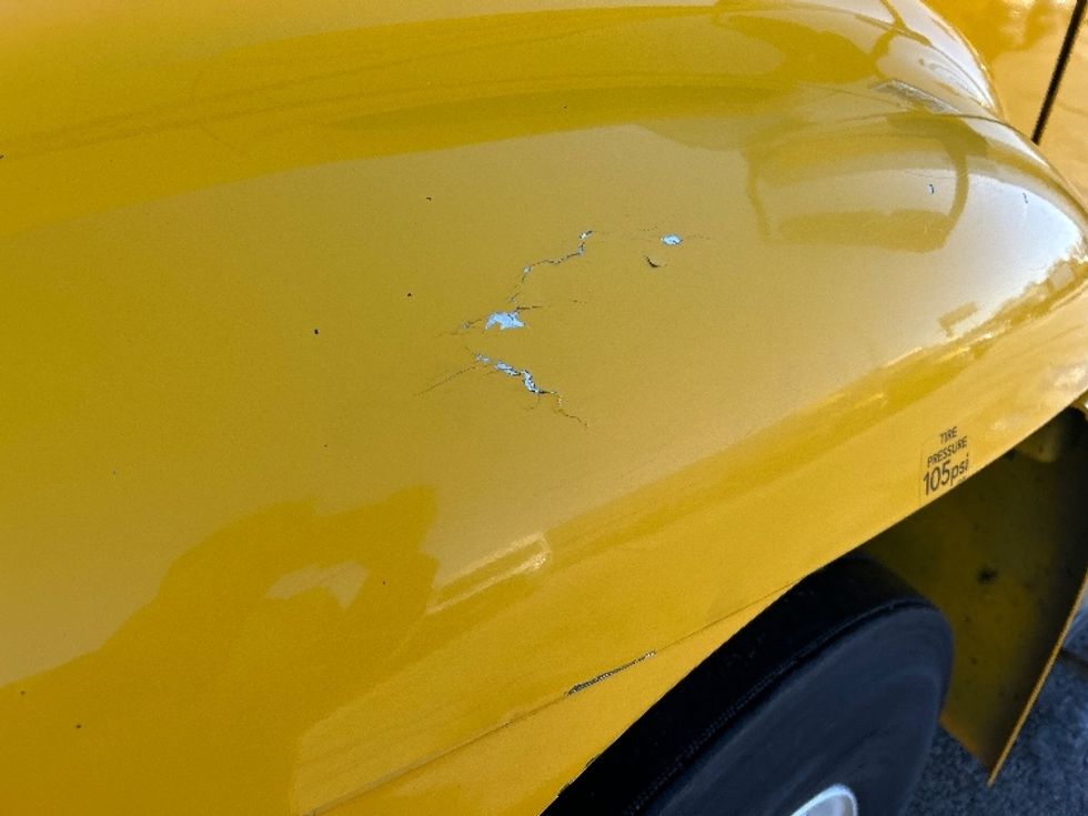 Medium Duty Box Truck-Light and Medium Duty Trucks-International-2021-MV607-Omaha-NE-212,941\n\t\tmiles-$ 40,500 - Image 26