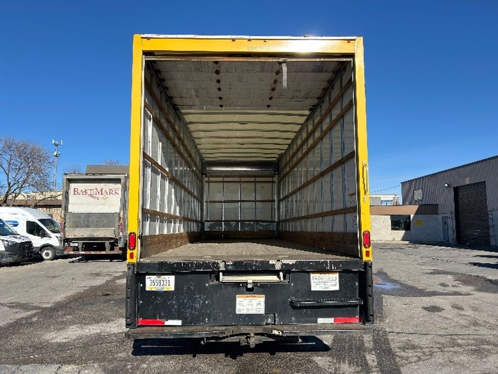 Medium Duty Box Truck-Light and Medium Duty Trucks-International-2021-MV607-Omaha-NE-212,941\n\t\tmiles-$ 40,500 - Image 8