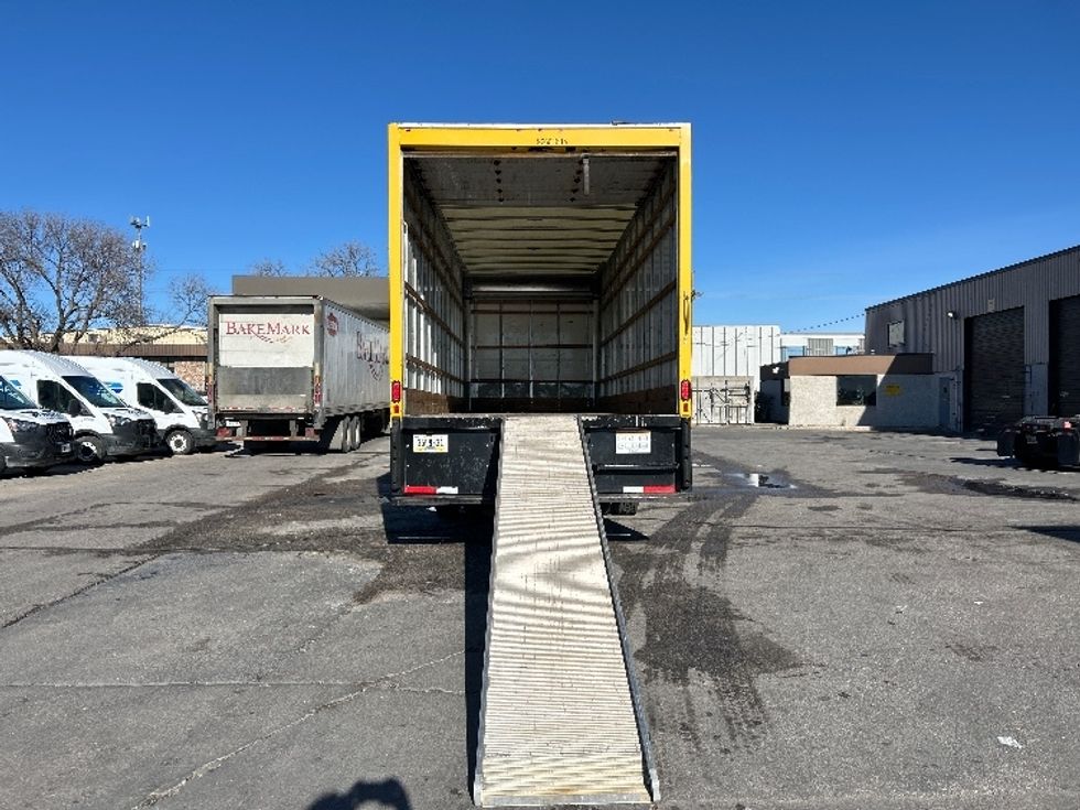 Medium Duty Box Truck-Light and Medium Duty Trucks-International-2021-MV607-Omaha-NE-212,941\n\t\tmiles-$ 40,500 - Image 9