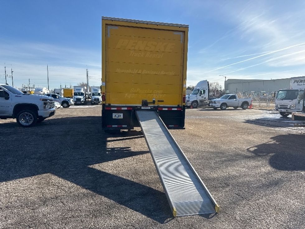Medium Duty Box Truck-Light and Medium Duty Trucks-International-2021-MV607-Omaha-NE-220,822\n\t\tmiles-$ 39,250 - Image 9