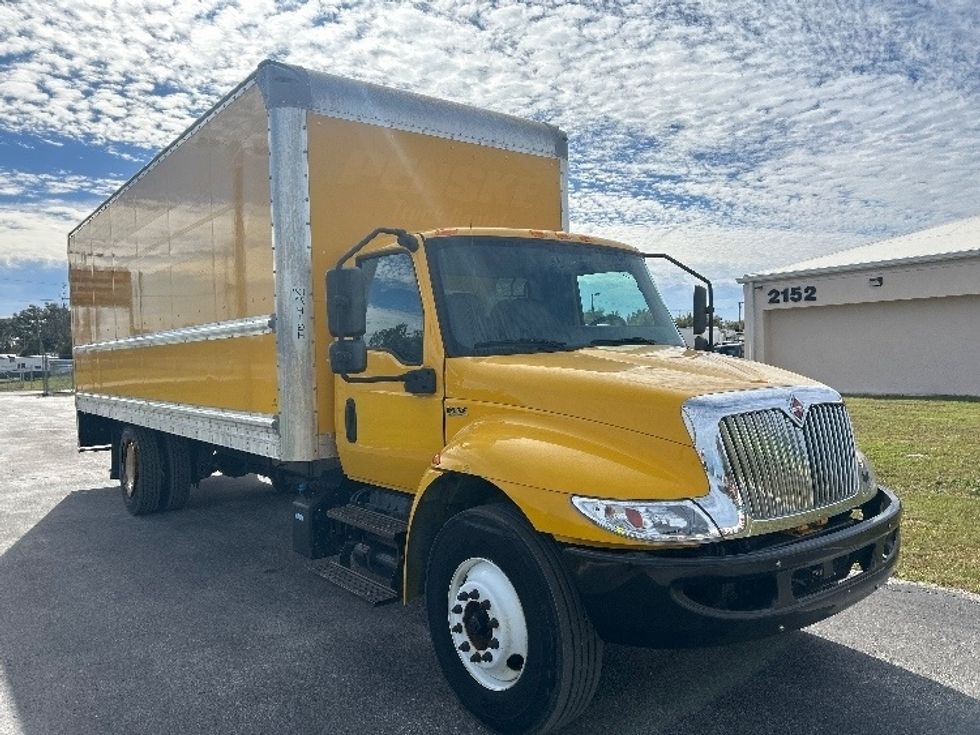 Medium Duty Box Truck-Light and Medium Duty Trucks-International-2021-MV607-Orlando-FL-121,460\n\t\tmiles-$ 53,750 - Image 1