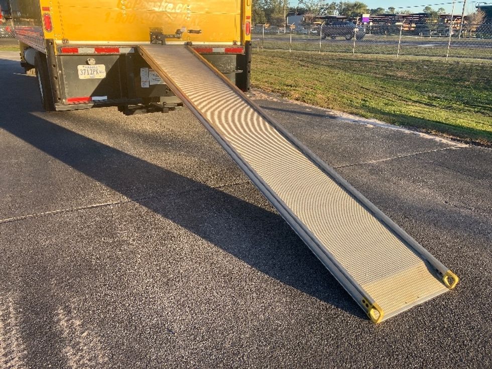 Medium Duty Box Truck-Light and Medium Duty Trucks-International-2021-MV607-Orlando-FL-159,970\n\t\tmiles-$ 48,000 - Image 25