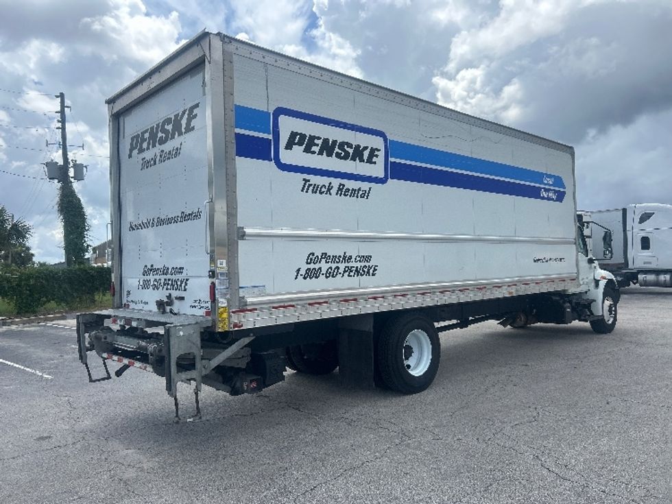 Medium Duty Box Truck-Light and Medium Duty Trucks-International-2021-MV607-Orlando-FL-194,794\n\t\tmiles-$ 54,750 - Image 13