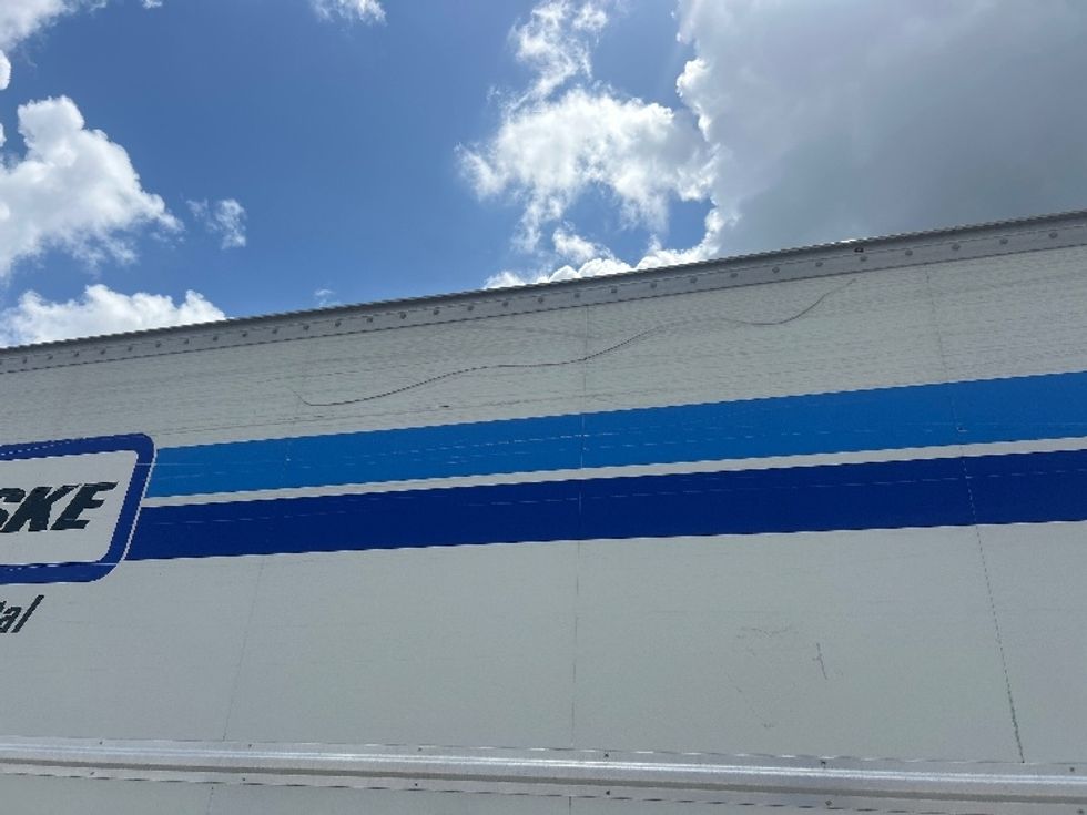 Medium Duty Box Truck-Light and Medium Duty Trucks-International-2021-MV607-Orlando-FL-194,794\n\t\tmiles-$ 54,750 - Image 24