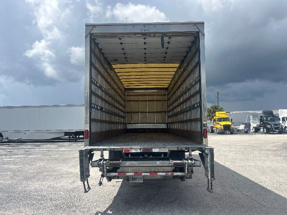 Medium Duty Box Truck-Light and Medium Duty Trucks-International-2021-MV607-Orlando-FL-194,794\n\t\tmiles-$ 54,750 - Image 8
