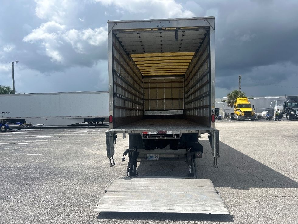 Medium Duty Box Truck-Light and Medium Duty Trucks-International-2021-MV607-Orlando-FL-194,794\n\t\tmiles-$ 54,750 - Image 9