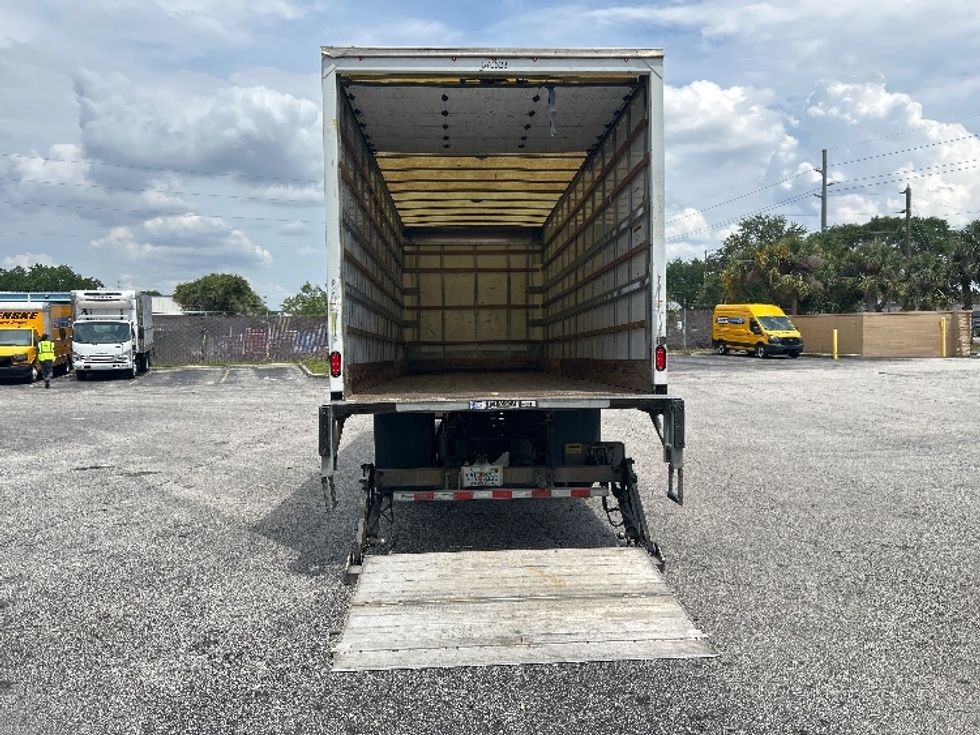 Medium Duty Box Truck-Light and Medium Duty Trucks-International-2021-MV607-Orlando-FL-205,426\n\t\tmiles-$ 51,000 - Image 10