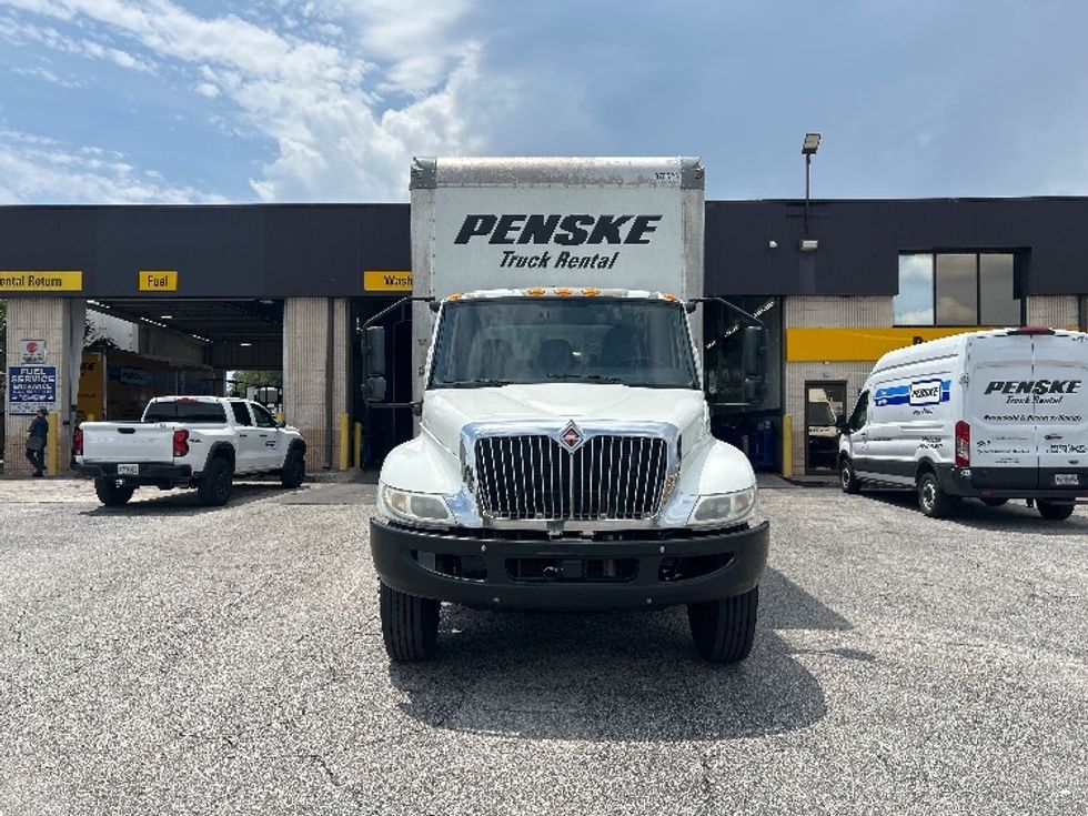 Medium Duty Box Truck-Light and Medium Duty Trucks-International-2021-MV607-Orlando-FL-205,426\n\t\tmiles-$ 51,000 - Image 2