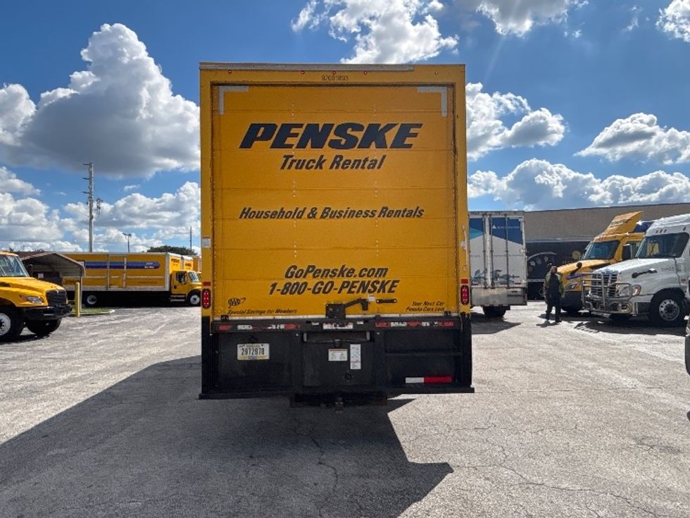 Medium Duty Box Truck-Light and Medium Duty Trucks-International-2021-MV607-Orlando-FL-217,250\n\t\tmiles-$ 39,750 - Image 7