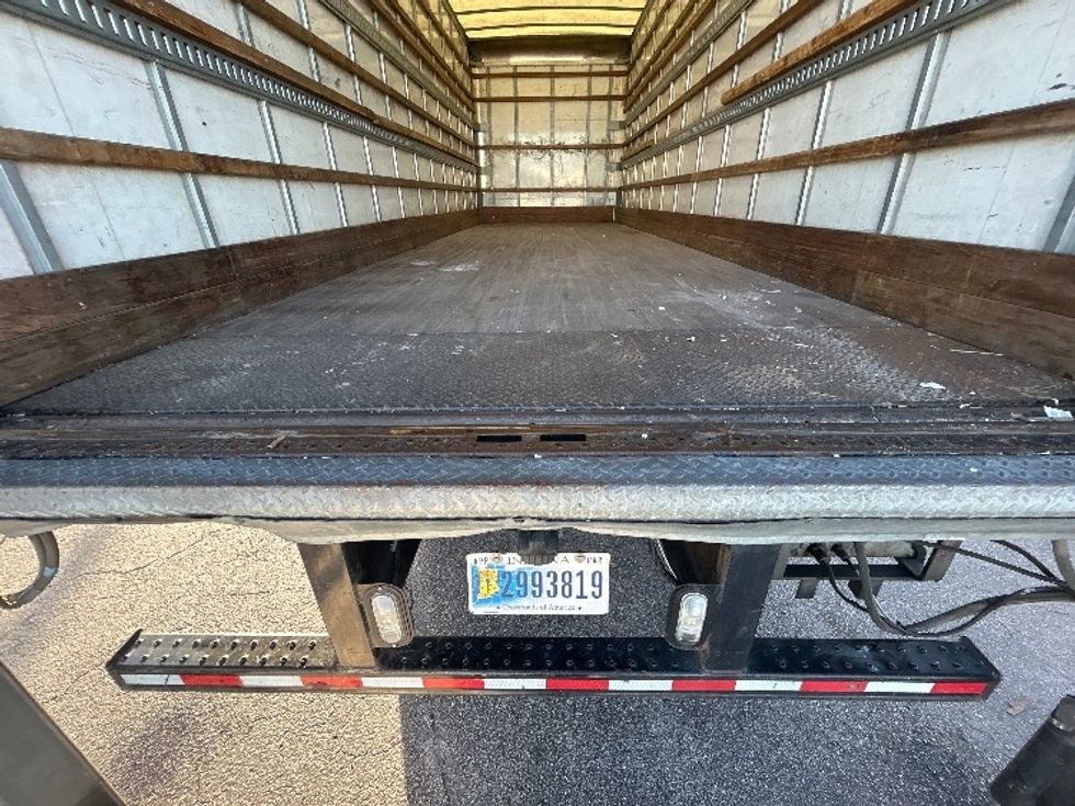 Medium Duty Box Truck-Light and Medium Duty Trucks-International-2021-MV607-Orlando-FL-230,310\n\t\tmiles-$ 46,000 - Image 10