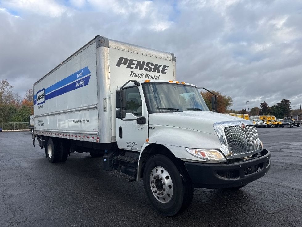 Medium Duty Box Truck-Light and Medium Duty Trucks-International-2021-MV607-Parsippany-NJ-250,260\n\t\tmiles-$ 39,000 - Image 1