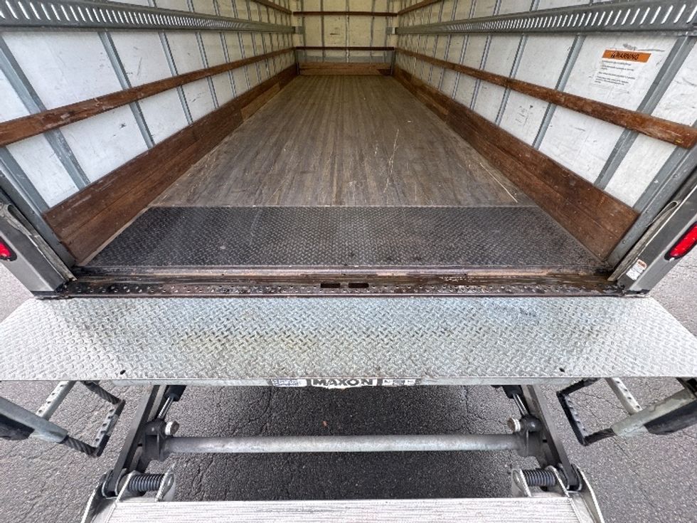 Medium Duty Box Truck-Light and Medium Duty Trucks-International-2021-MV607-Parsippany-NJ-250,260\n\t\tmiles-$ 39,000 - Image 10