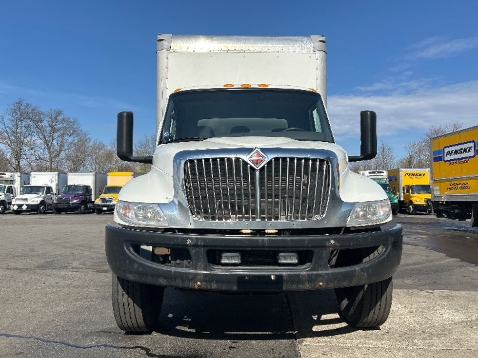 Medium Duty Box Truck-Light and Medium Duty Trucks-International-2021-MV607-Parsippany-NJ-315,698\n\t\tmiles-$ 22,500 - Image 2
