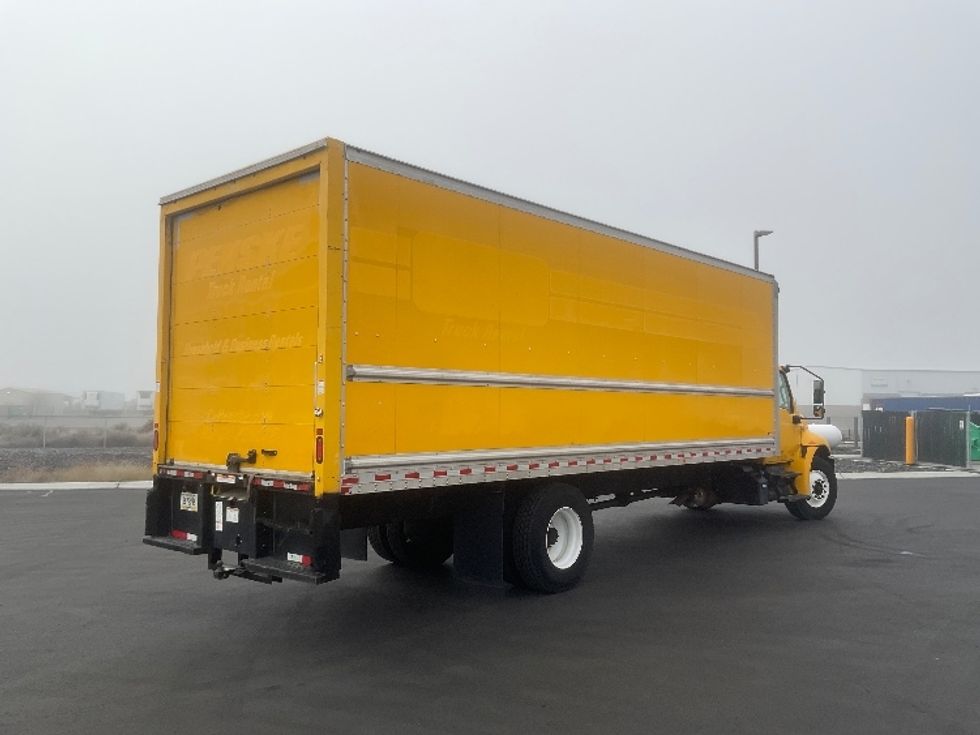 Medium Duty Box Truck-Light and Medium Duty Trucks-International-2021-MV607-Pasco-WA-208,918\n\t\tmiles-$ 41,000 - Image 13