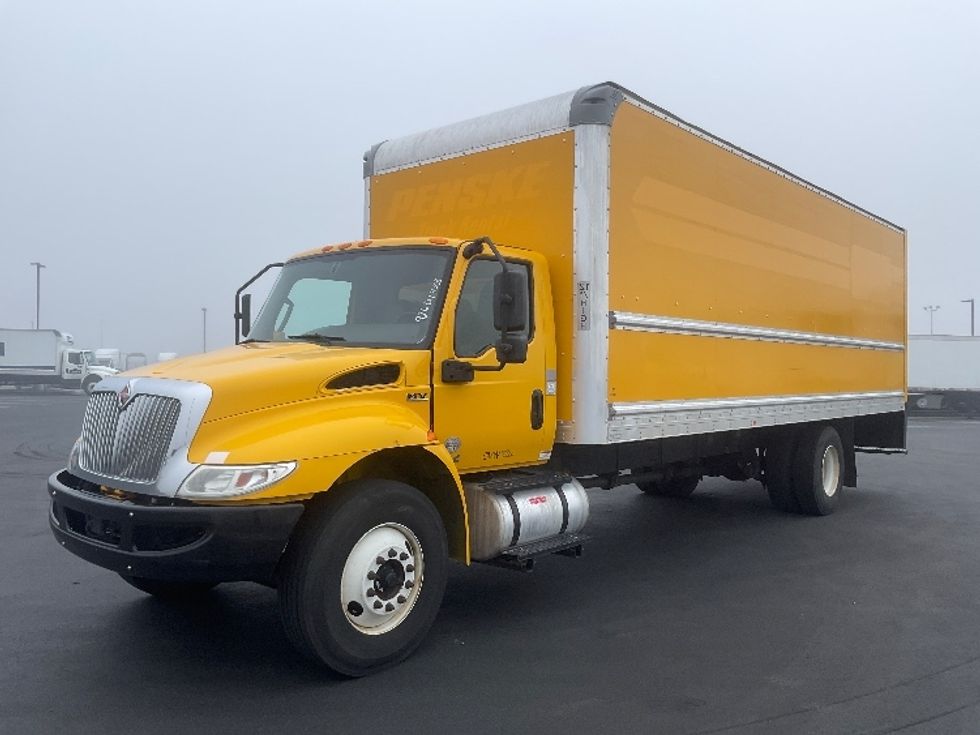 Medium Duty Box Truck-Light and Medium Duty Trucks-International-2021-MV607-Pasco-WA-217,756\n\t\tmiles-$ 39,750 - Image 3